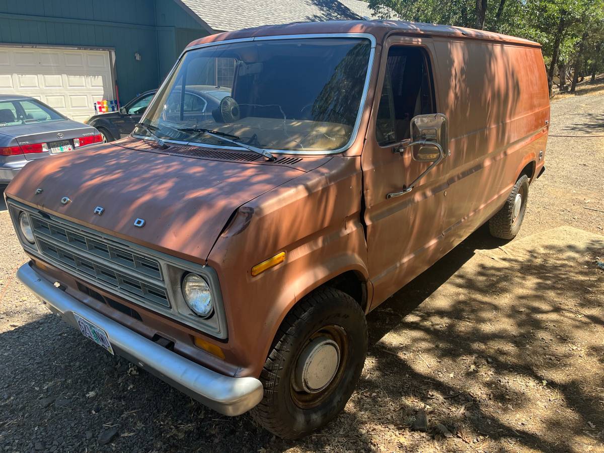 Ford-e-150-econoline-1976-orange-4