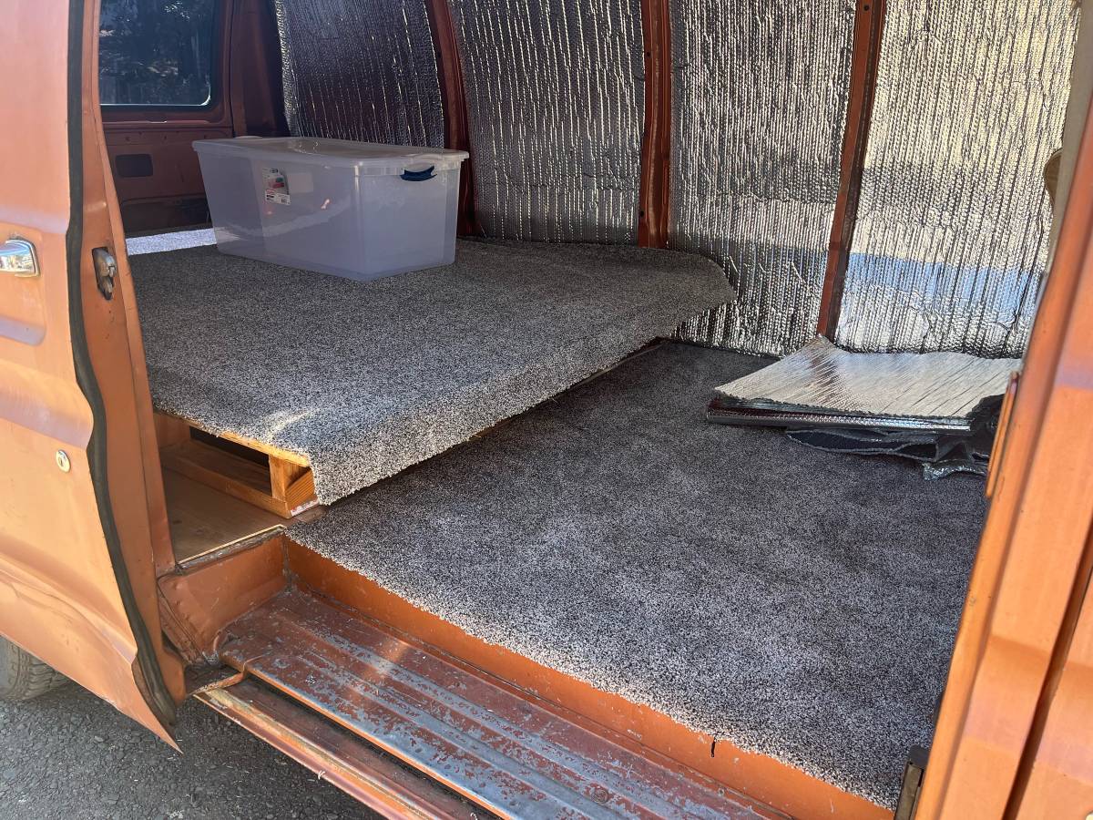 Ford-e-150-econoline-1976-orange-6