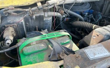 Ford-e-350-1984-yellow-4