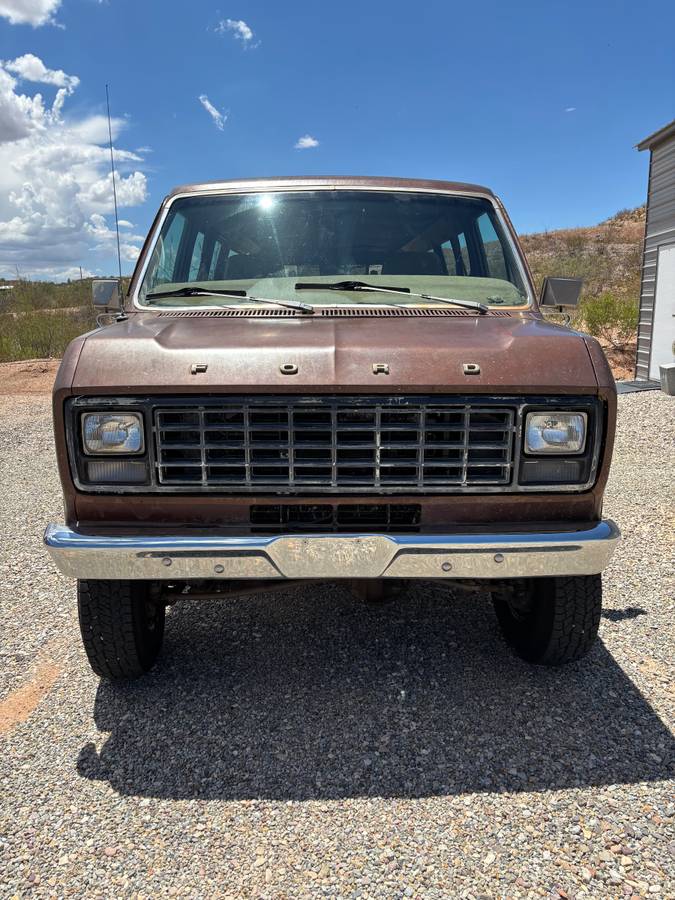 Ford-e350-van-1980-brown-1
