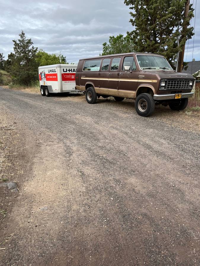Ford-e350-van-1980-brown-4