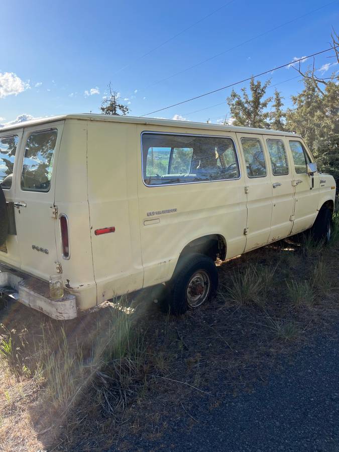 Ford-e350-van-1980-brown-7