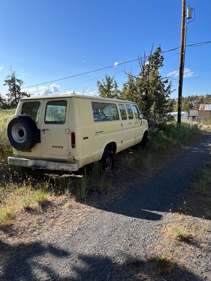 Ford-e350-van-1980-brown-9