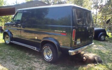 Ford-econoline-cargo-van-1976-blue-4