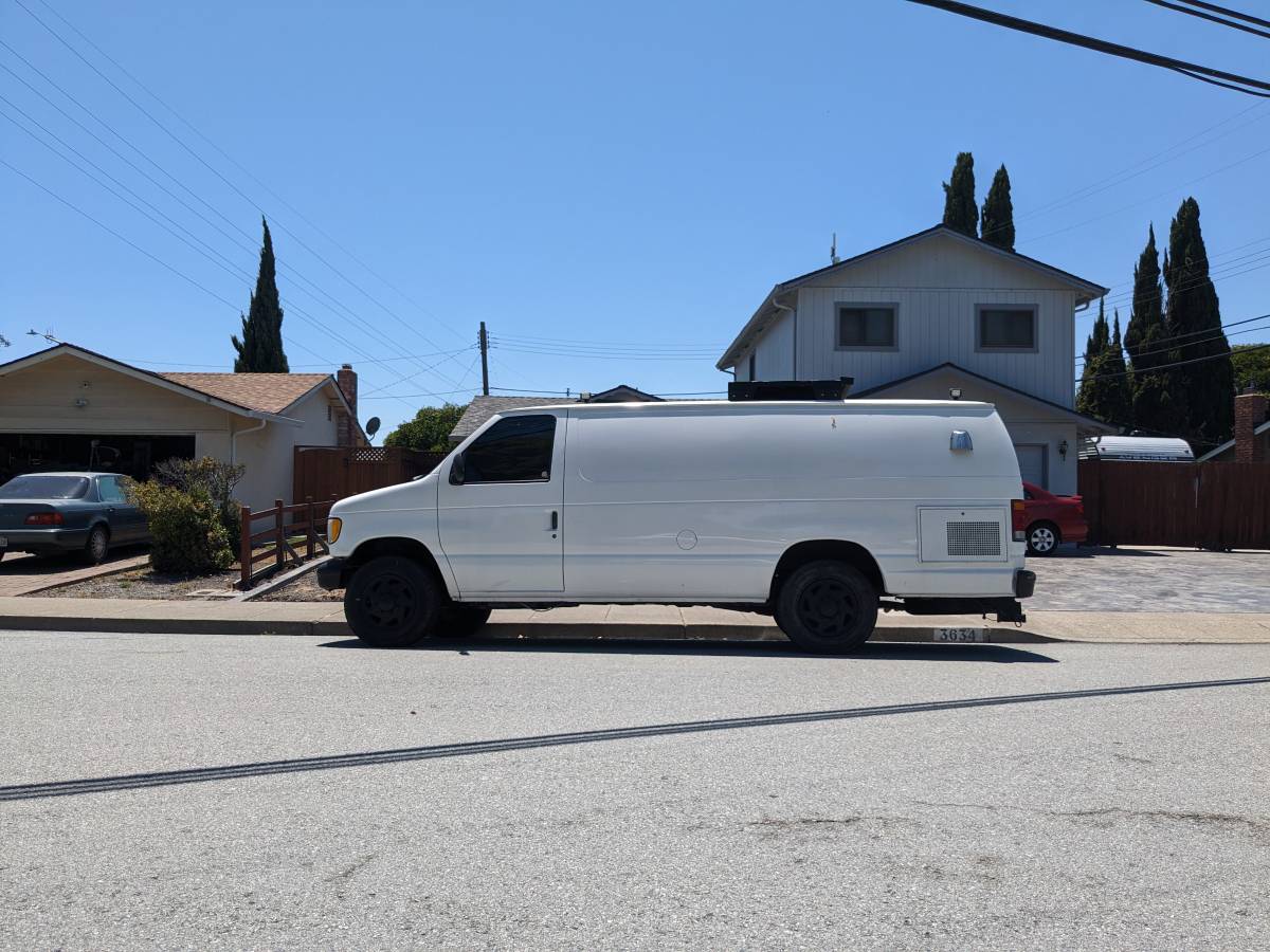 Ford-econoline-e350-super-duty-1993-white-1