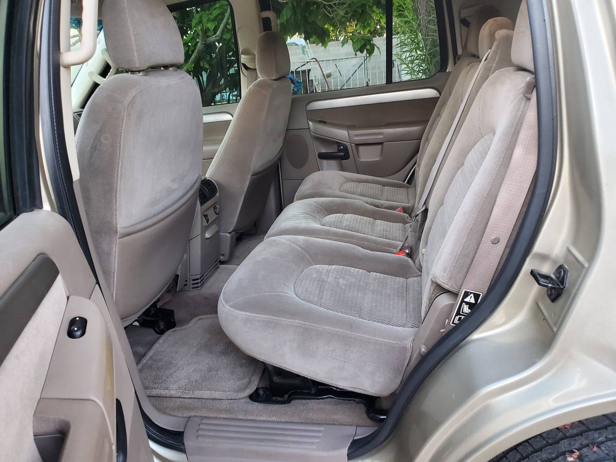 Ford-explorer-limited-1993-5