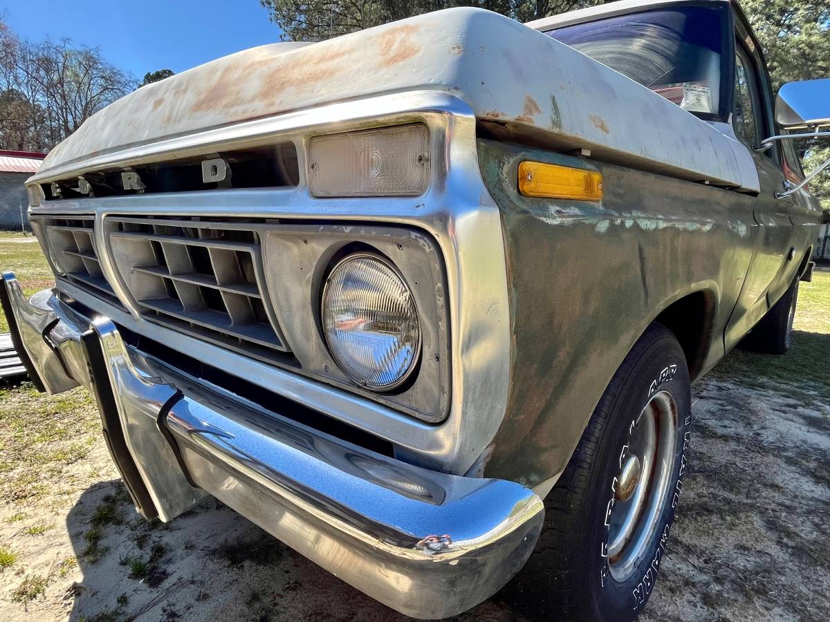 Ford-f-150-1976-green-9
