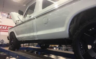 Ford-f-150-1979-green-3
