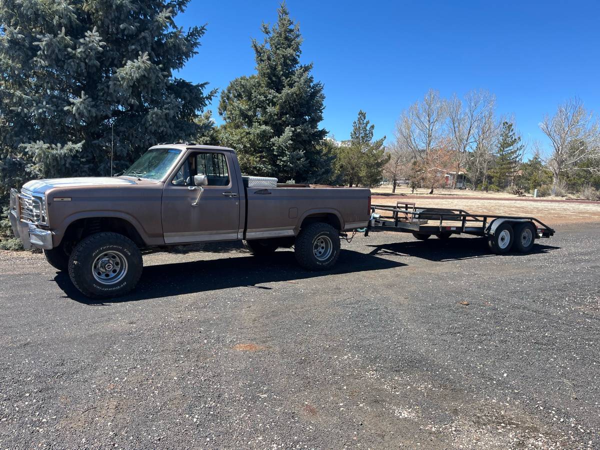 Ford-f-150-1985-brown-8