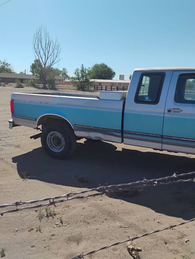 Ford-f-150-1992-white-1