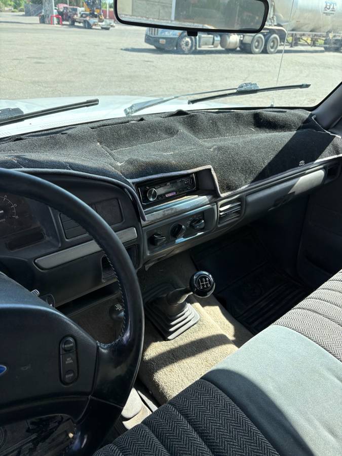 Ford-f-150-1993-white-8