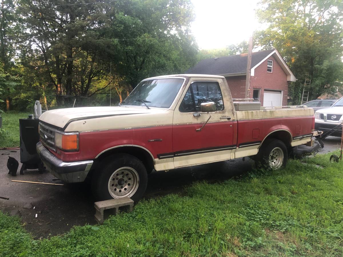 Ford-f-150-lariat-1987-custom