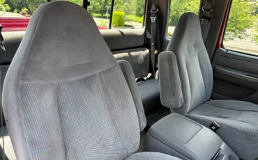 Ford-f-150-xlt-4x4-1994-red-17