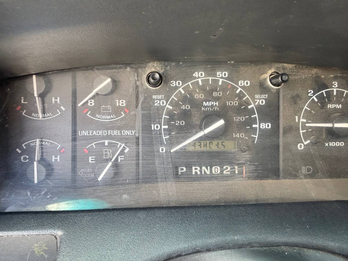 Ford-f-150-xlt-4x4-short-bed-1995-11