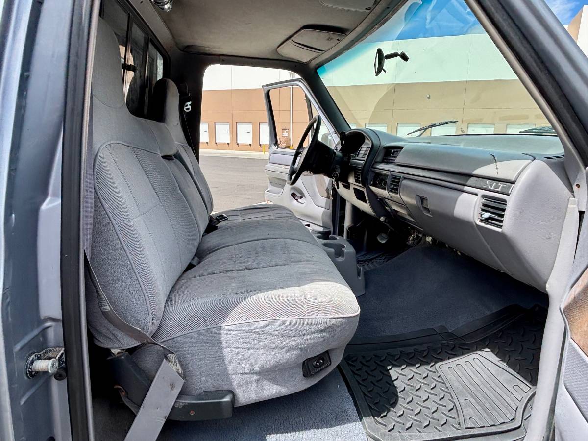 Ford-f-150-xlt-4x4-short-bed-1995-5