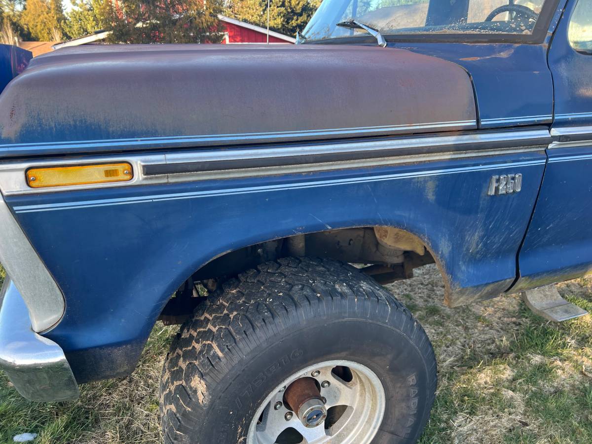 Ford-f-250-1975-2