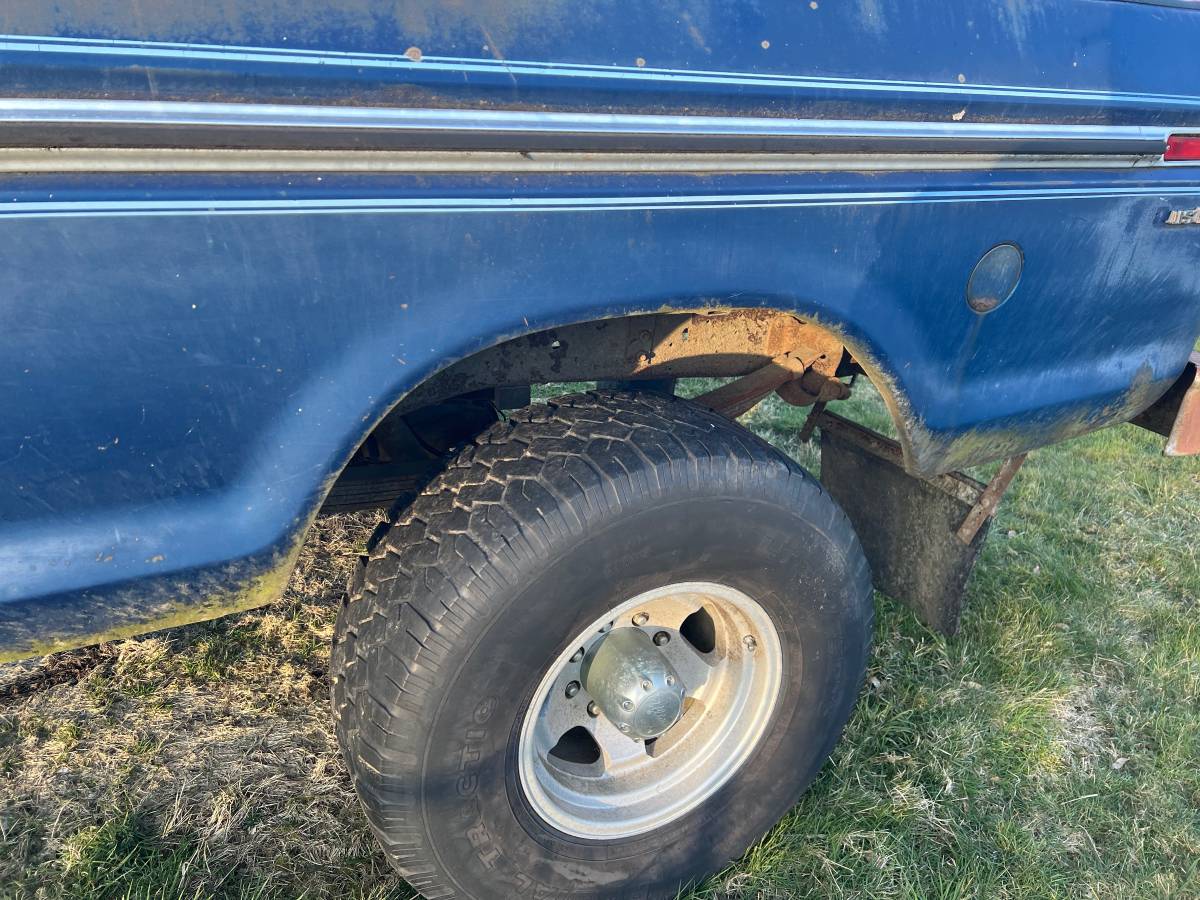 Ford-f-250-1975-5