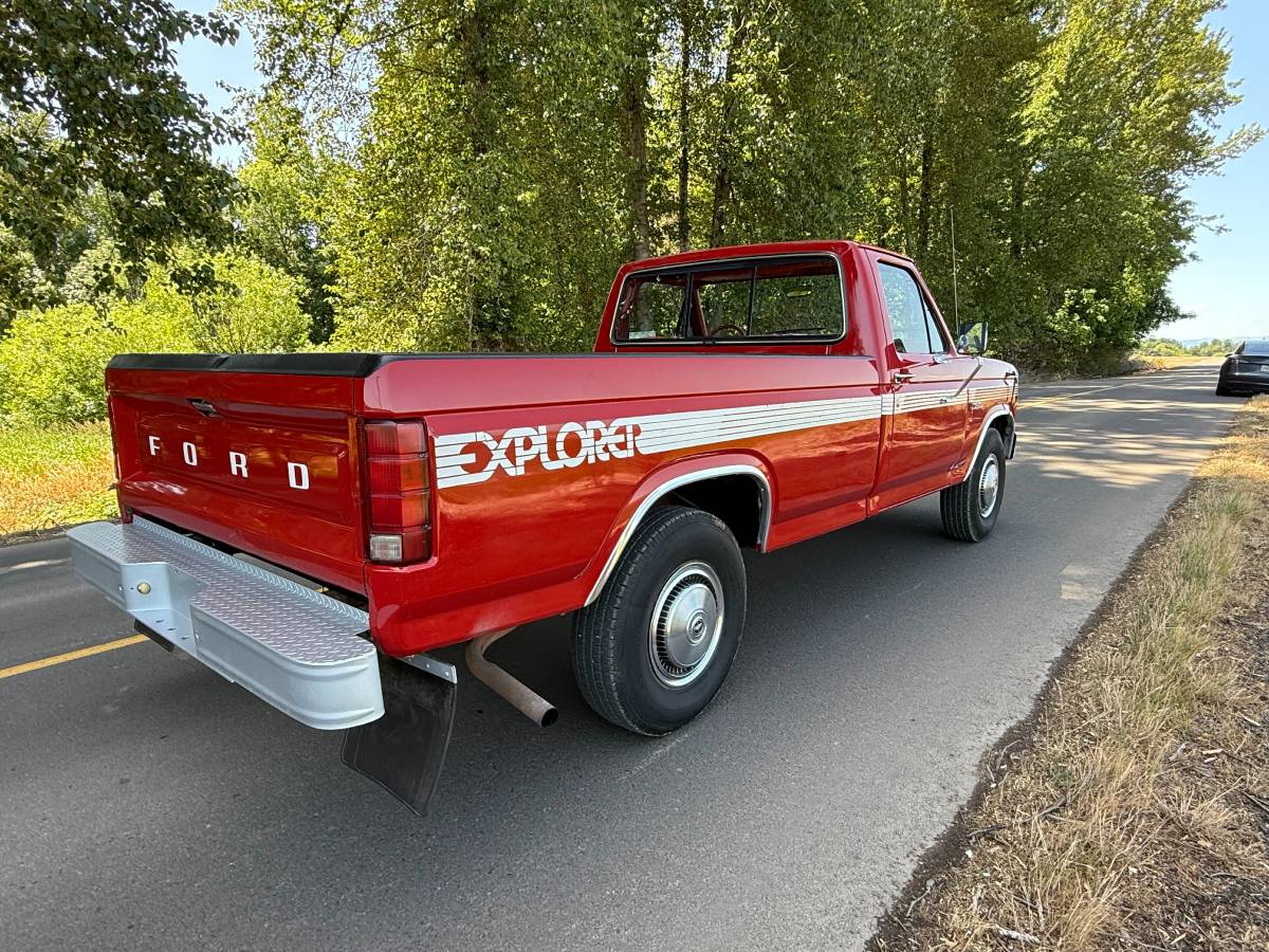 Ford-f-250-1983-red-5