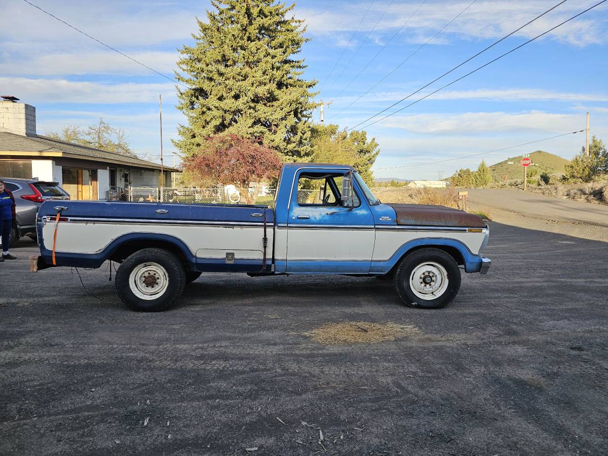 Ford-f-250-diesel-1978-blue-3