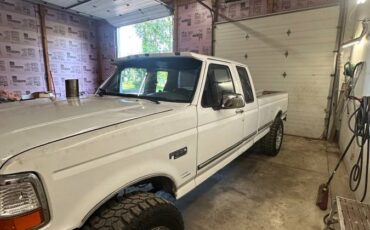 Ford-f-250-diesel-1995-white