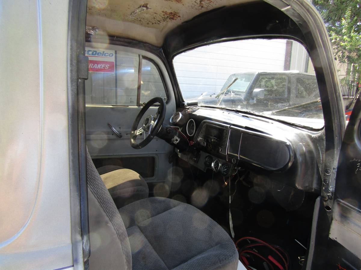 Ford-f100-1952-grey-6