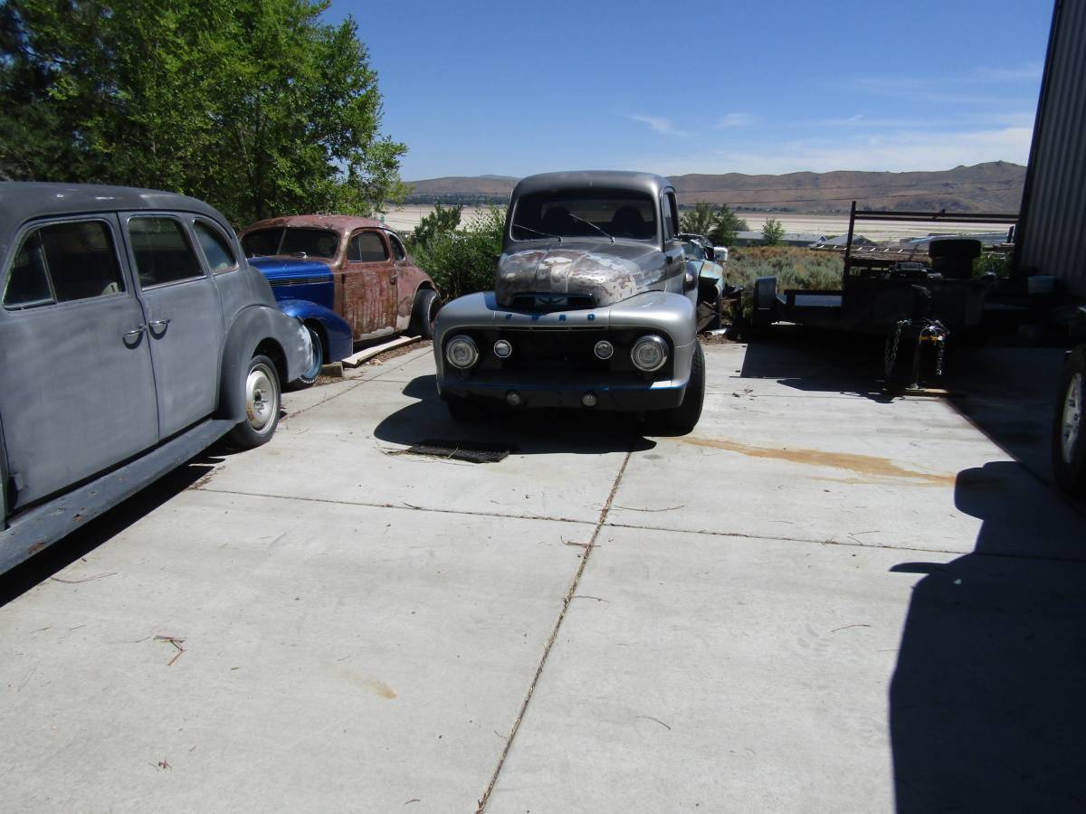 Ford-f100-1952-grey