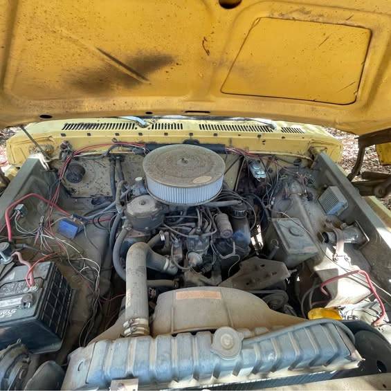 Ford-f100-custom-1974-yellow-2