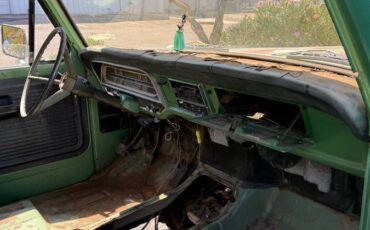 Ford-f100-ranger-1972-green-9