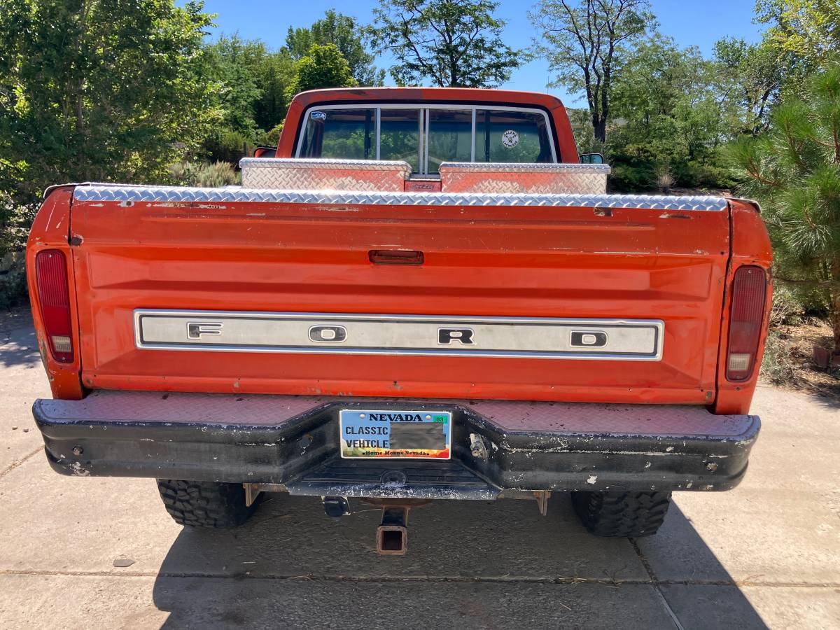 Ford-f150-1977-orange-8