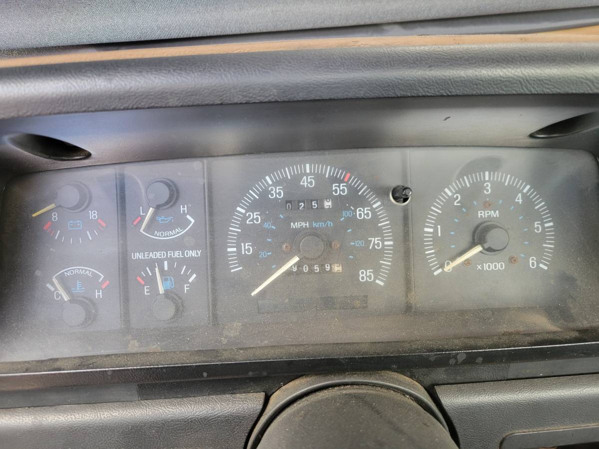 Ford-f150-1989-brown-4