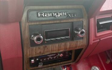 Ford-f150-xlt-4x4-1980-red-2