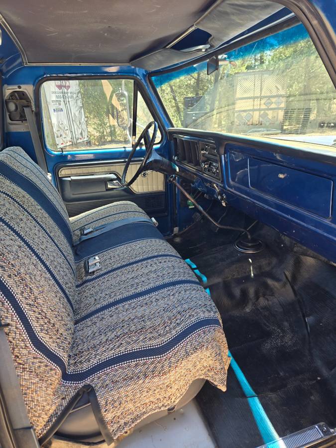 Ford-f250-1977-blue-10