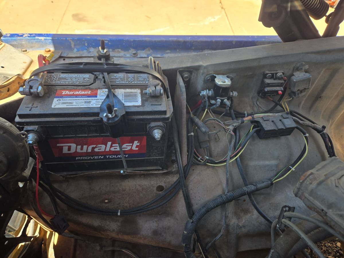 Ford-f250-1977-blue-16