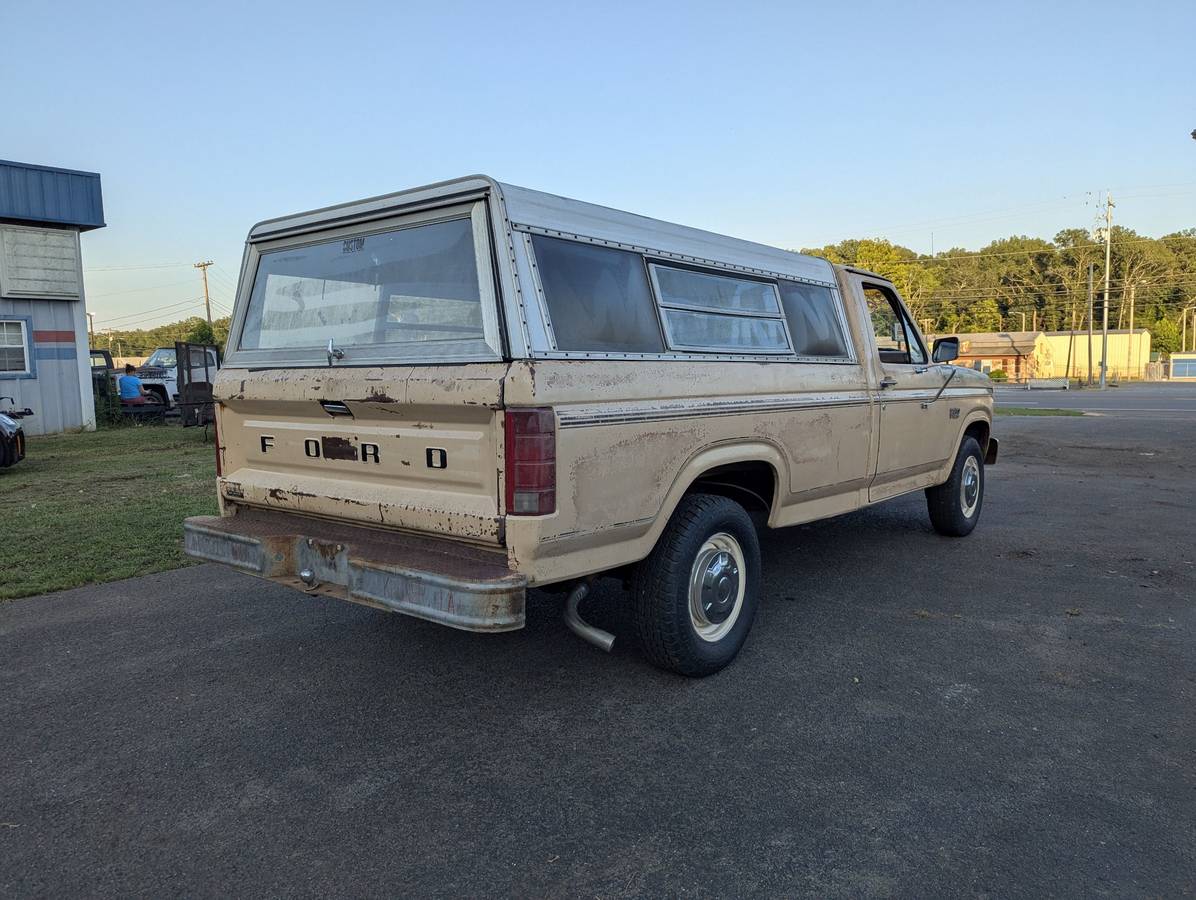 Ford-f250-super-duty-1986-brown-3