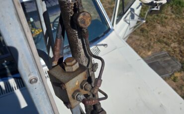 Ford-f350-bucket-truck-1984-10