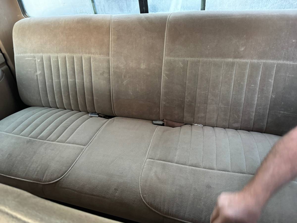 Ford-f350-lariat-1987-brown-4