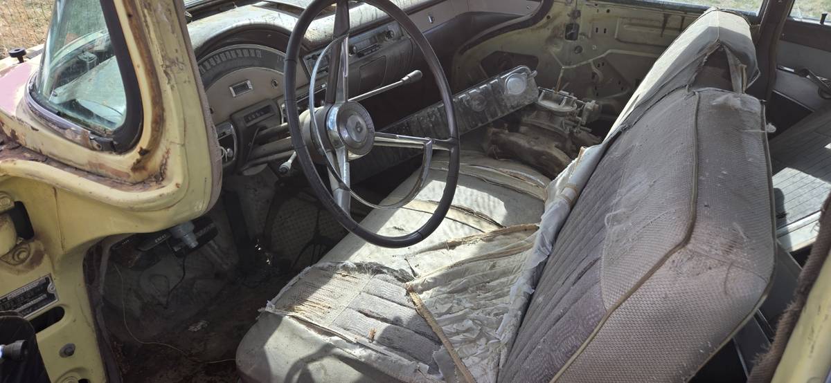 Ford-fairlane-500-1957-yellow-3