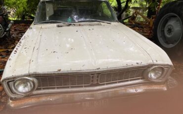 Ford-falcon-1968-white