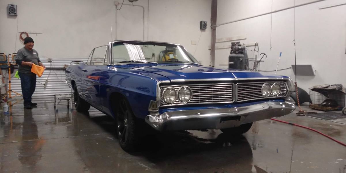 Ford-galaxie-500-1968-17