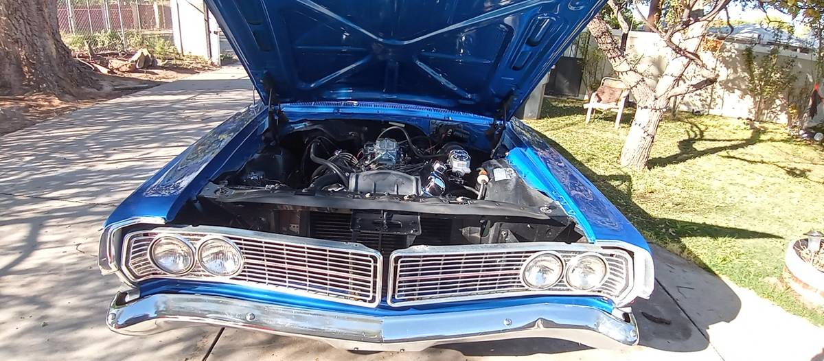 Ford-galaxie-500-1968-2
