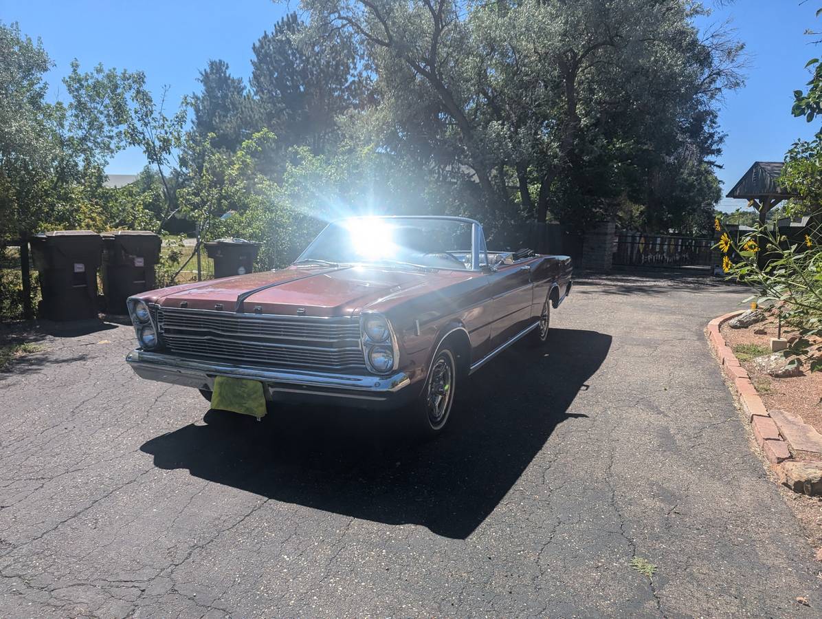 Ford-galaxie-500-convertible-1966-red-1