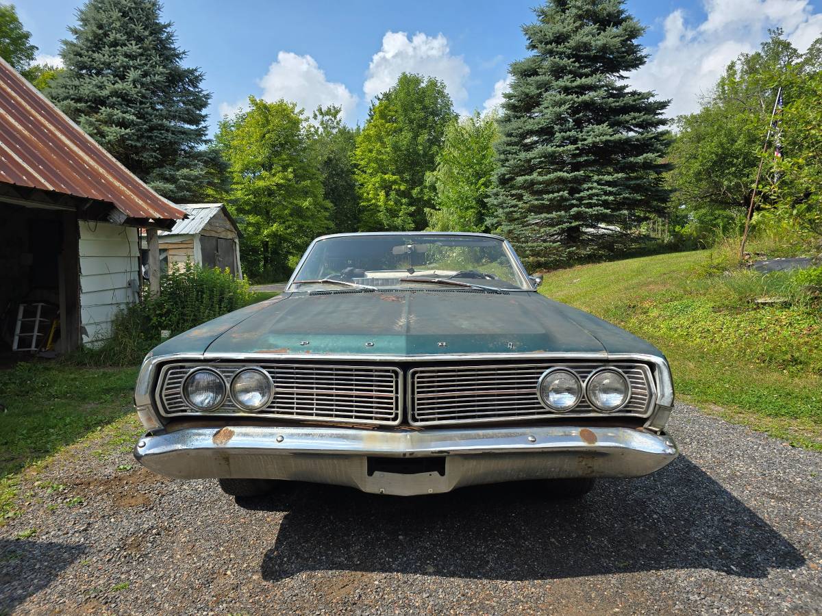 Ford-galaxy-500-1968-1
