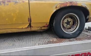 Ford-gran-torino-1973-yellow-12