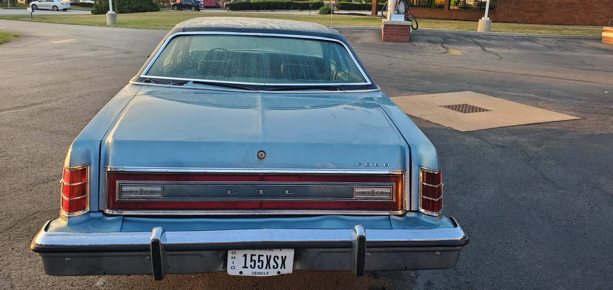 Ford-ltd-1976-3