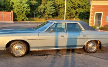 Ford-ltd-1976