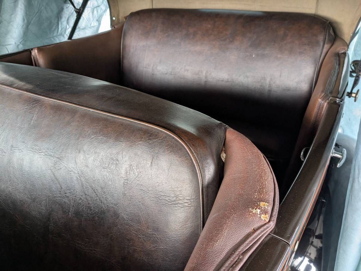 Ford-model-a-phaeton-1929-brown-13