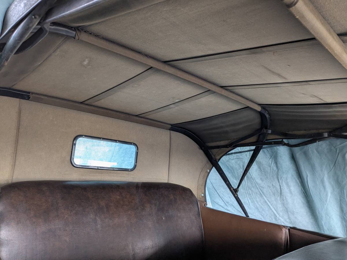 Ford-model-a-phaeton-1929-brown-7