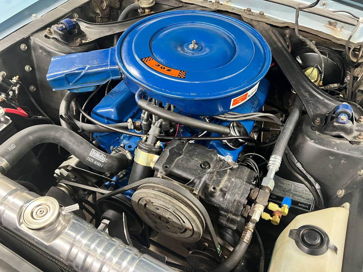 Ford-mustang-1968-blue-15