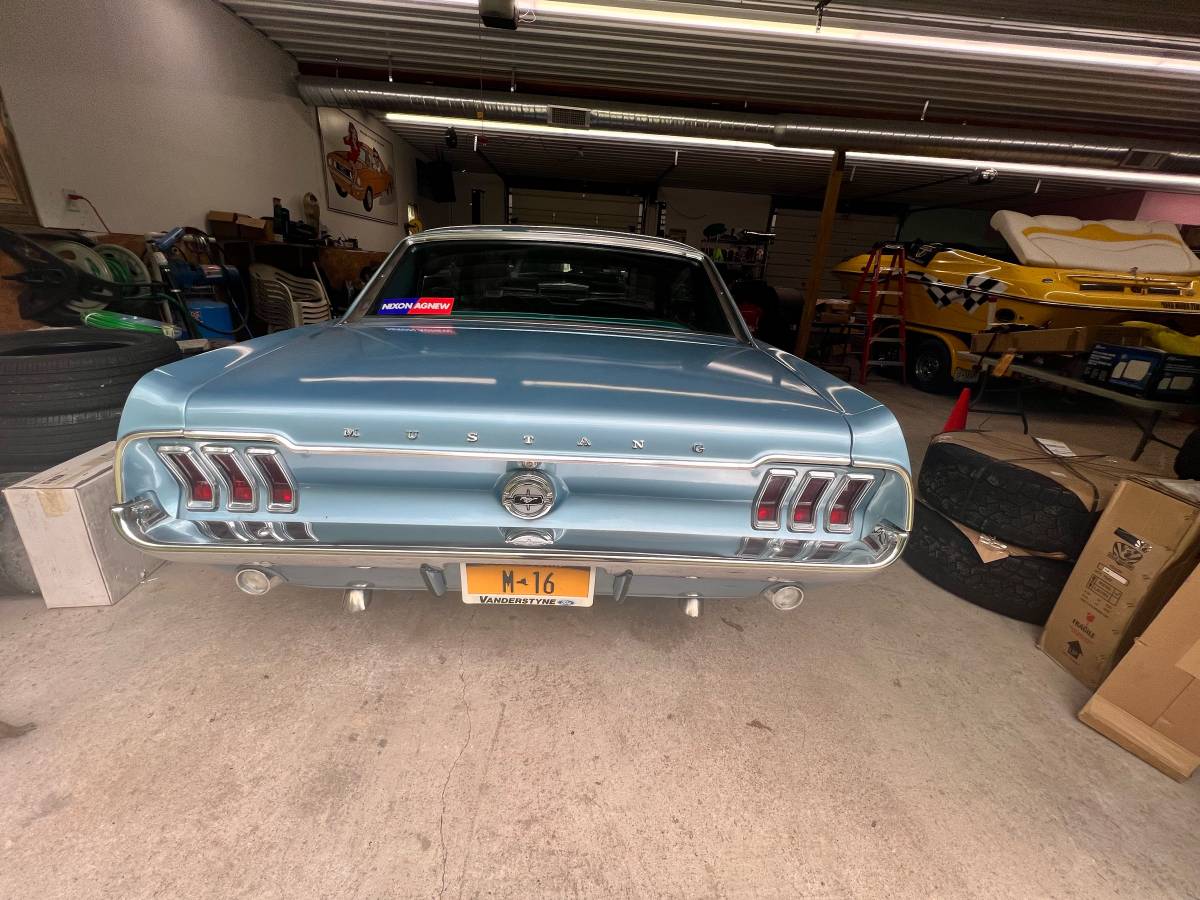Ford-mustang-1968-blue-3