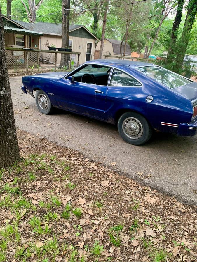 Ford-mustang-1978-blue-1